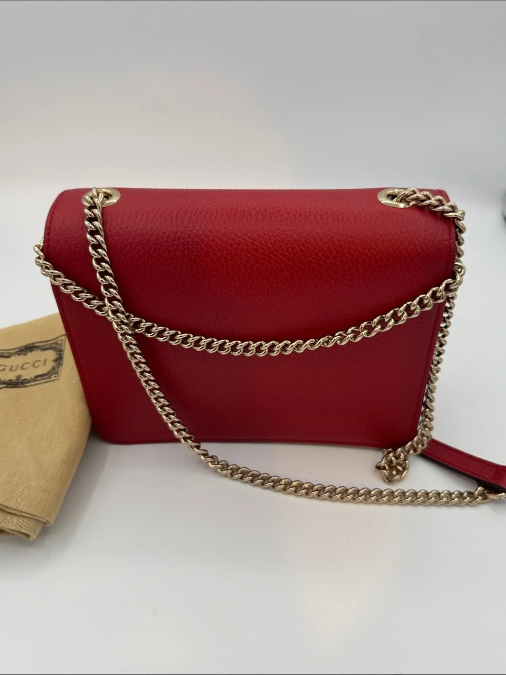Gucci Interlocking G Small Crossbody Bag Red Grained Calfskin Leather